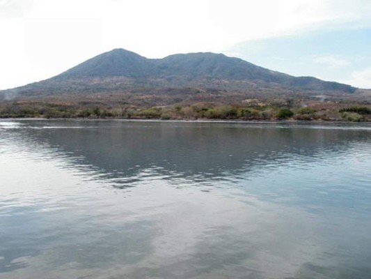 Presidentes centroamericanos buscarán acuerdo para aguas de Golfo de Fonseca