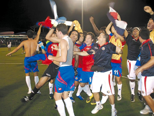 Honduras cayó en penales ante Costa Rica