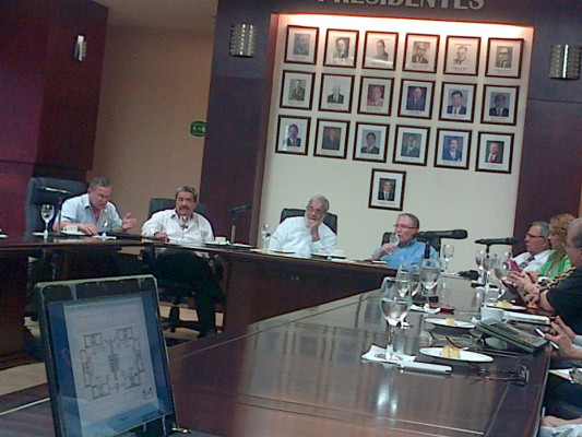 Desembolsan 20 millones para construcción de centro penal