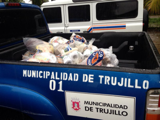 Siguen daños e inundaciones por lluvias en el litoral