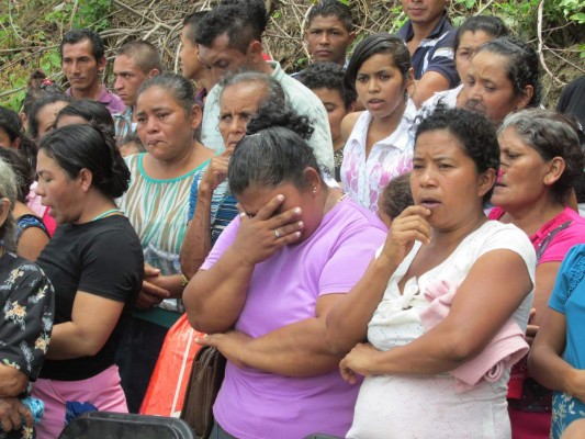 Honduras: Con misa recuerdan a los ocho mineros soterrados 
