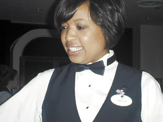 Catrachas han puesto al mal tiempo buena cara