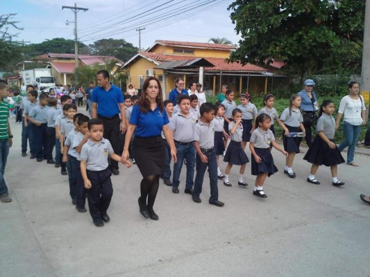 Escolares mostrarán hoy su fervor cívico por Honduras
