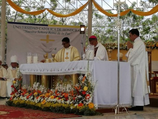 Feligresía católica de Danlí ya tiene nuevo obispo