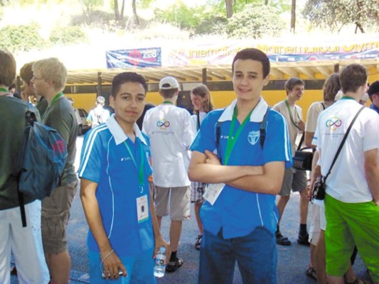 Jóvenes matemáticos en olimpíadas