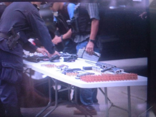 Fuertes allanamientos en busca de supuestos criminales en La Ceiba  