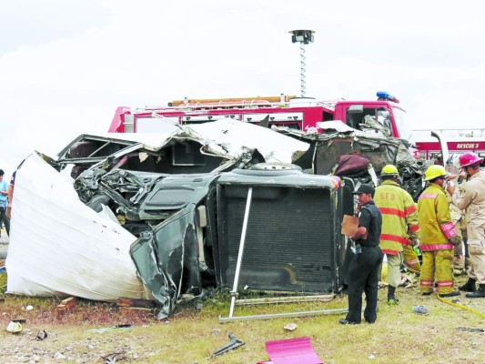 Fin de semana dejó 18 muertos en accidentes