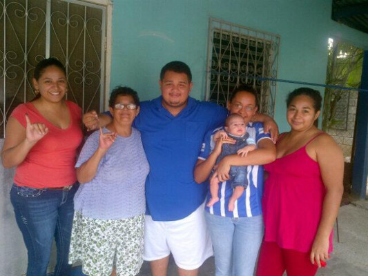 En Facebook y Twitter también se viven las elecciones de Honduras