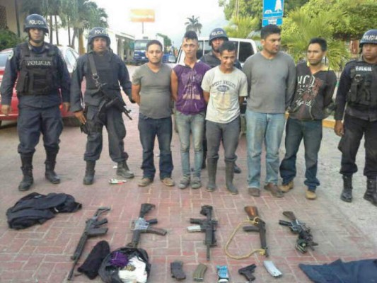 Con arsenal caen cinco campesinos en el Aguán, Colón