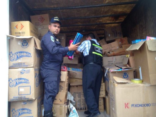 Decomisan primer camión con L600,000 en pólvora