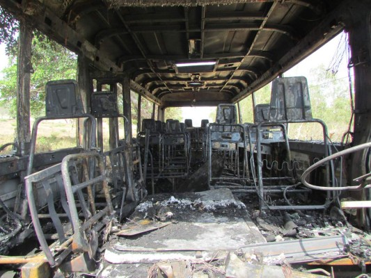 Caen dos mareros tras quemar rapidito y raptar a su conductor