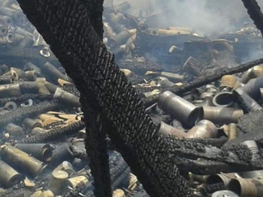 Incendio de grandes proporciones en ocho bodegas de Soptravi