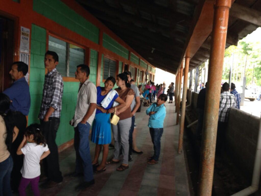 En Facebook y Twitter también se viven las elecciones de Honduras