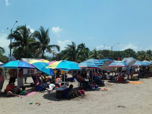 Música y playa, el ambiente perfecto en Puerto Cortés y Omoa