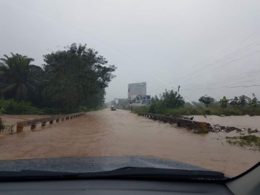 Lluvias continúan afectando la zona del Caribe y norte de Honduras