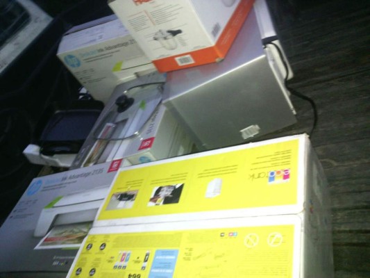 Policía recupera artículos robados de un supermercado en Cofradía