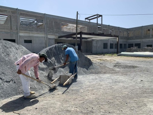 Alcaldía finalizará construcción del nuevo hospital de Roatán