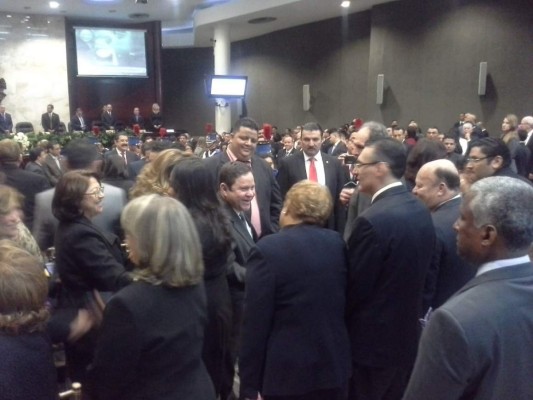 Congreso instala la tercera legislatura y se prepara para elegir nueva Corte Suprema