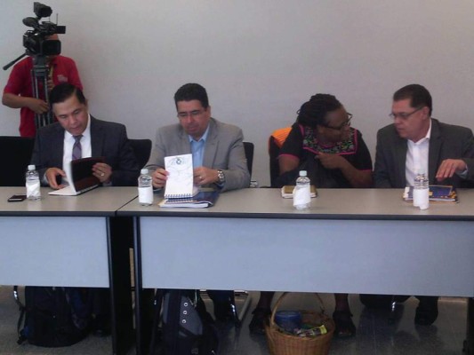 Instalan mesa mediadora del diálogo en la Unah