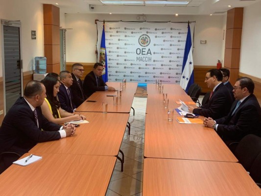 Maccih entrega 253 expedientes de nuevos postulantes para la Ufecic