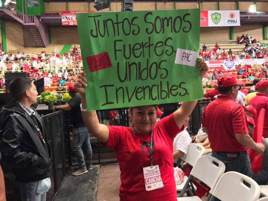 Salvador Nasralla es el candidato oficial de la alianza de oposición