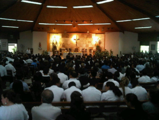 Honduras: Dan último adiós a Plutarco Molina