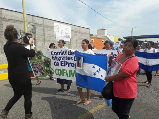 Madres hondureñas van en busca de sus hijos desaparecidos