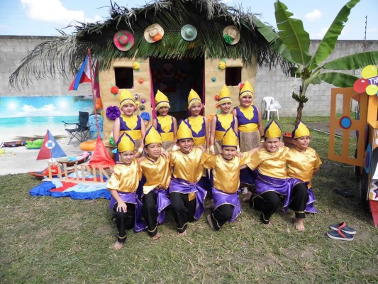 Colorido Festival Internacional de Little Feet