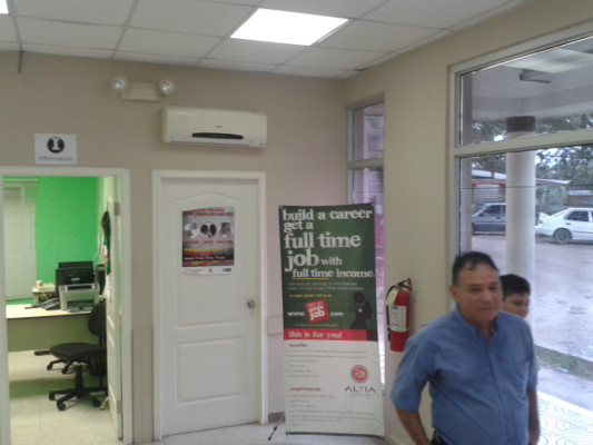 Por mal clima cancelan vuelo de migrantes que llegaba a Honduras