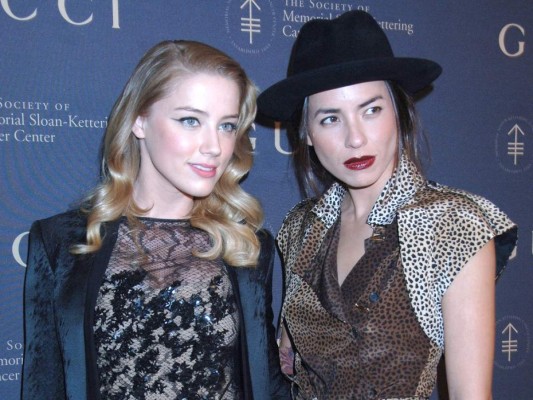 Amber Heard se reúne con su exnovia