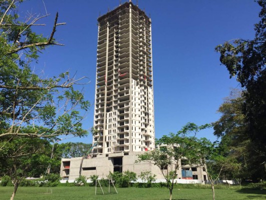 El edificio más alto de Centroamérica en San Pedro Sula