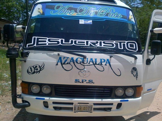 Sicario asesina a mujer en un bus de Santa Bárbara