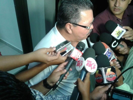 Suspenden juicio contra exalcalde Óscar Kilgore