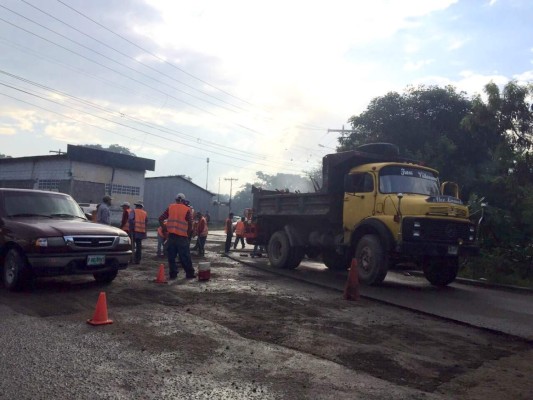 Reparan acceso al sector El Carmen de San Pedro Sula