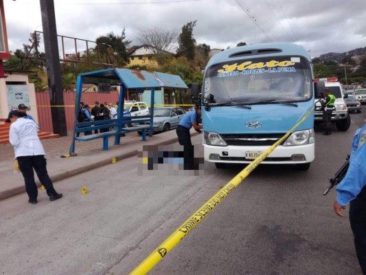 Asesinan a cobrador de autobús rapidito en Tegucigalpa