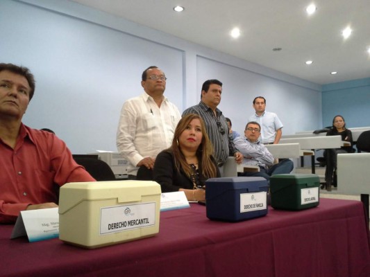 Aplican pruebas de conocimientos jurídicos a jueces de San Pedro Sula