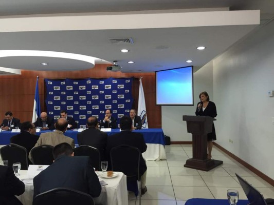 Cohep presenta lista de candidatos a magistrados