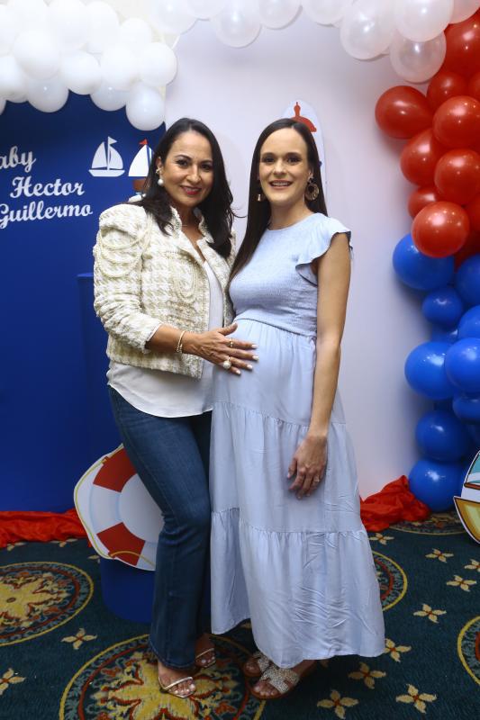 Cruz María Suazo y Mirna Pelucchi