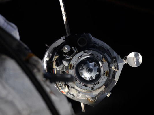 Astronautas transmiten por internet imágenes de la Tierra