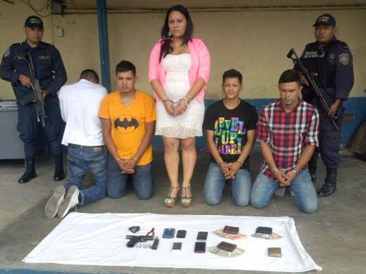 Capturan a supuesta banda de delincuentes en el barrio Suyapa