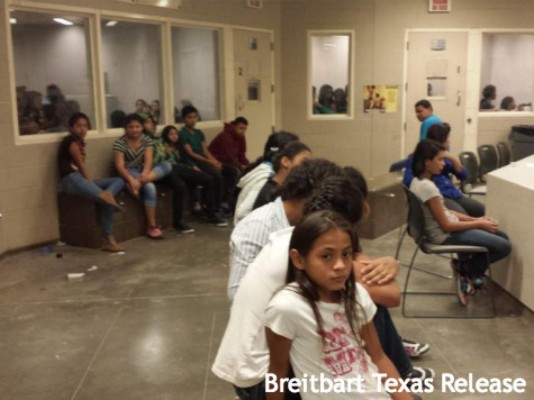 Más de 60,000 niños hondureños están detenidos en Estados Unidos