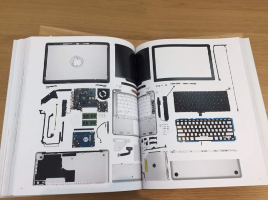 Y el producto más nuevo de Apple es…¿un libro?