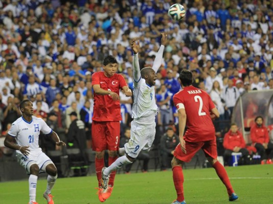 Expertos aprueban el primer tiempo de Honduras ante Turquía