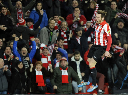 Athletic de Bilbao frena a un Real Madrid con Cristiano expulsado