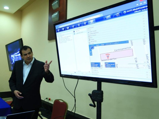 Desarrollan plataforma para moderar uso de los teléfonos corporativos