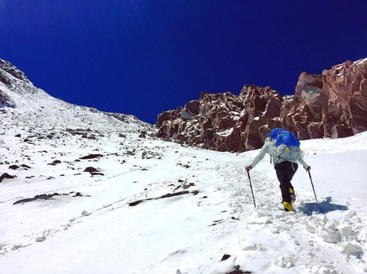 Alpinista hondureño sube 2 de las 7 cumbres del mundo