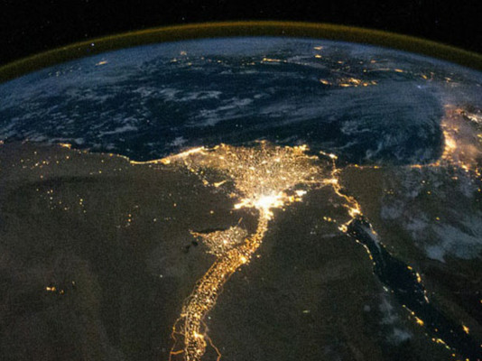 Astronautas transmiten por internet imágenes de la Tierra