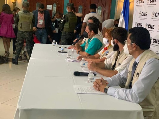 Misión de observadores dice que elecciones fueron transparentes y sin incidencias