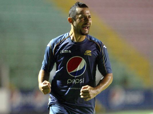 Alfredo Mejía arremete contra Risto Vidakovic