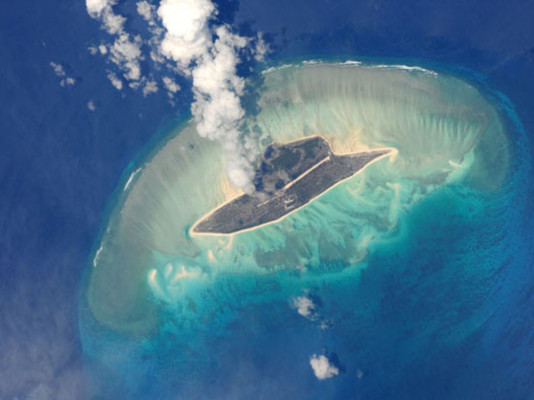 Astronautas transmiten por internet imágenes de la Tierra